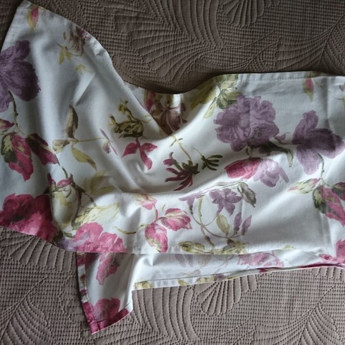 Romantic cotton curtains two panels with rings, like new, 135×240 cm, gift table runner and chair cushion