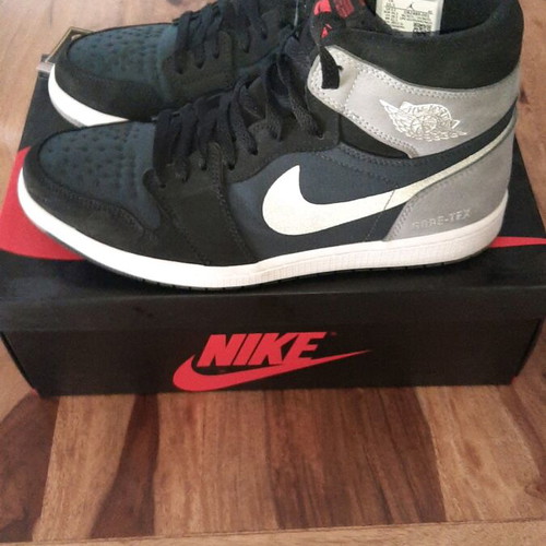 Air Jordan 1 Element GORE-TEX High black and grey, like new, size 44.5