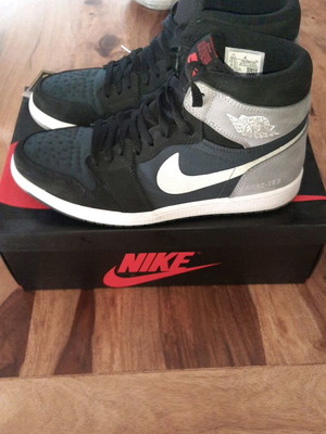 Air Jordan 1 Element GORE-TEX High black and grey, like new, size 44.5