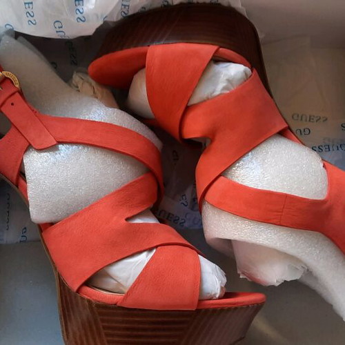 Guess sandals new, size 39, coral color with dust bag