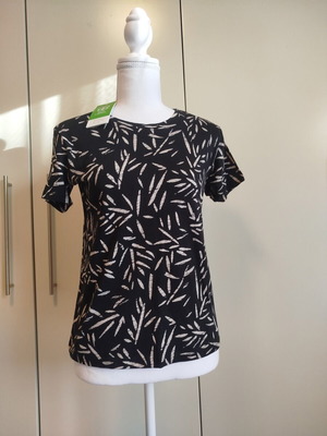 Page One Cotton T-shirt new with tag, black and beige, sizes S-M