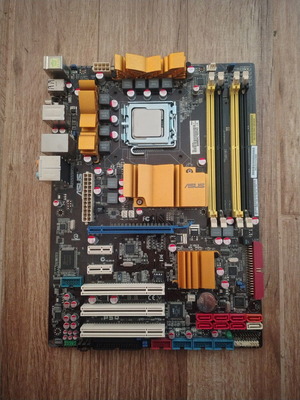 Asus P5Q motherboard used, fully functional without CPU