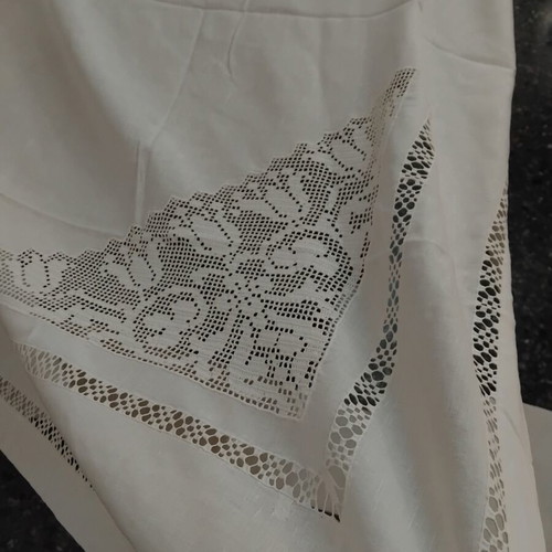 Linen curtain with azur machine lace, like new