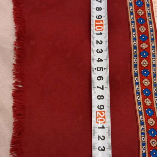 Silk scarf like new, beige and red