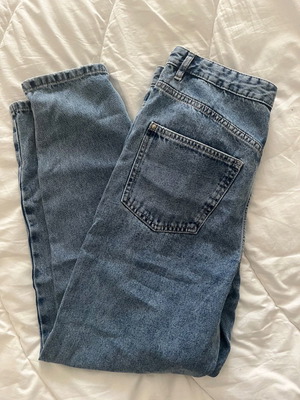 Jean new size 42