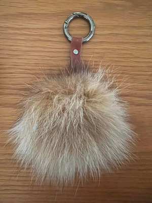 Fur keychain like new, genuine fox fur pom pom with leather strap