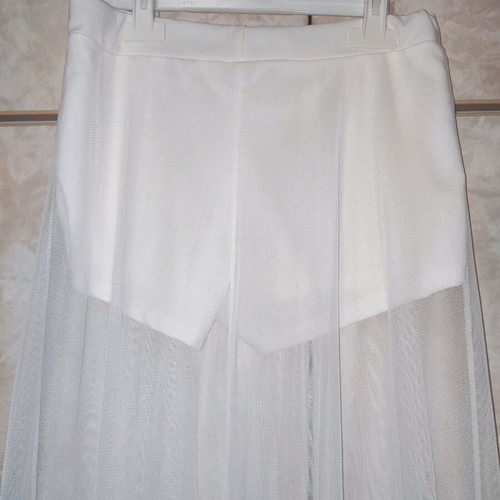 White shorts with long mesh tulle like new