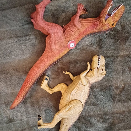 Dinosaur set with sound like new