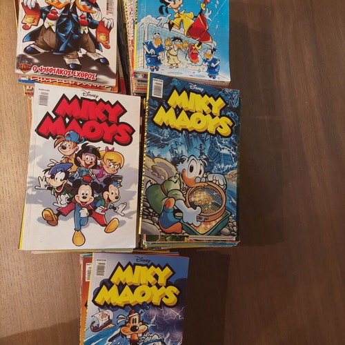 Miky Maous comic magazines, 171 issues, various editions