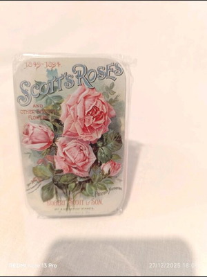 Metal gift box new, romantic