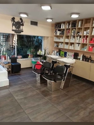Beauty center, 6 years, 100 sqm, rent 600€, South Athens