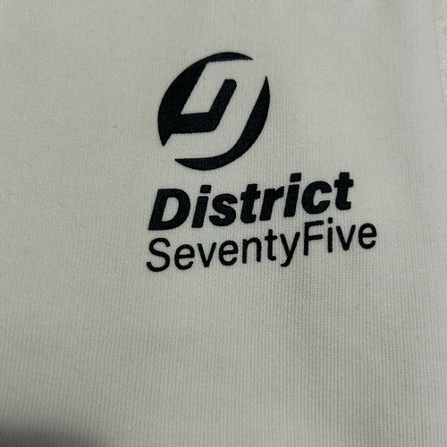 District white bermuda shorts size S