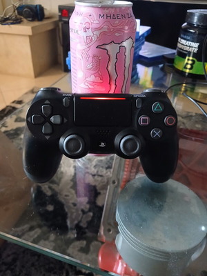 Ps4 χειριστήριο σαν καινούργιο, τουμπάνο