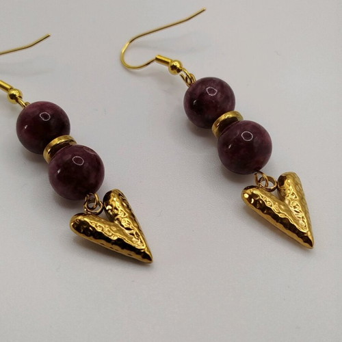 Handmade earrings new from garnet, hematite and stainless steel
