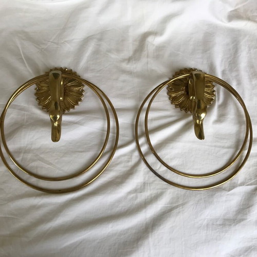 Set of rings used, brass antique curtain or towel holders in gold color
