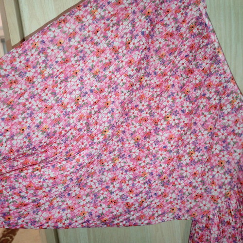 Floral dress with batwing sleeves short length like new