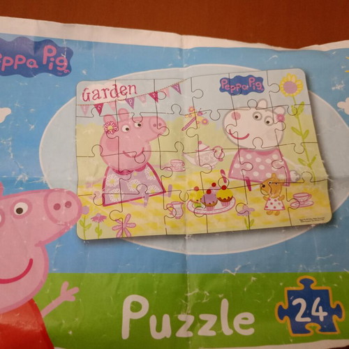 Peppa Pig Garden Tea Party puzzle used, 24 pieces