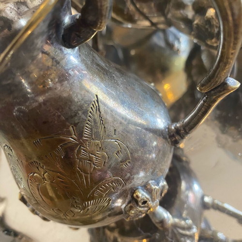 Vintage silver-plated serving set like new with tray