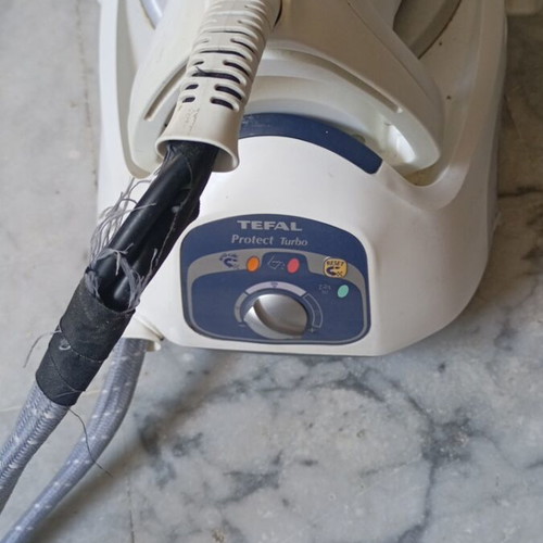 Tefal steam iron used, power cord issue