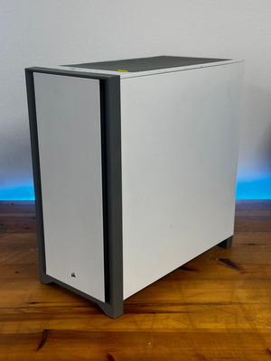 Πύργος υπολογιστή Corsair 4000D Midi Tower μεταχειρισμένος με 6 ανεμιστηράκια RGB άσπρος