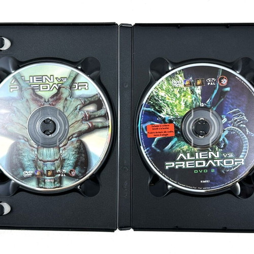 Alien vs Predator 2-disc Extreme Edition DVD used with Greek subtitles