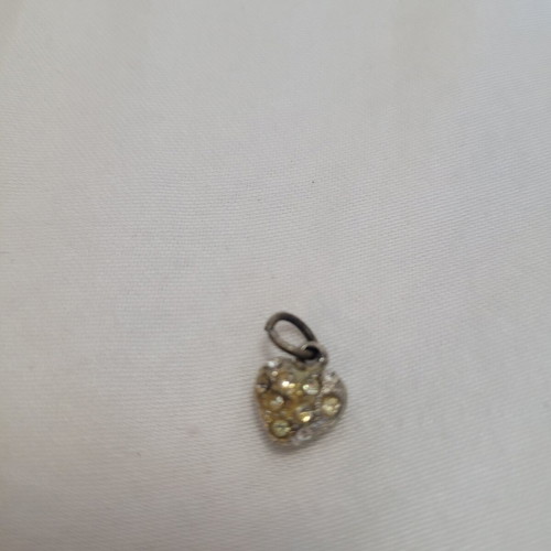 Heart pendant necklace with rhinestones front and back