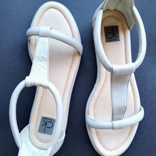 Calvin Klein flat sandals milky gray size 39 like new