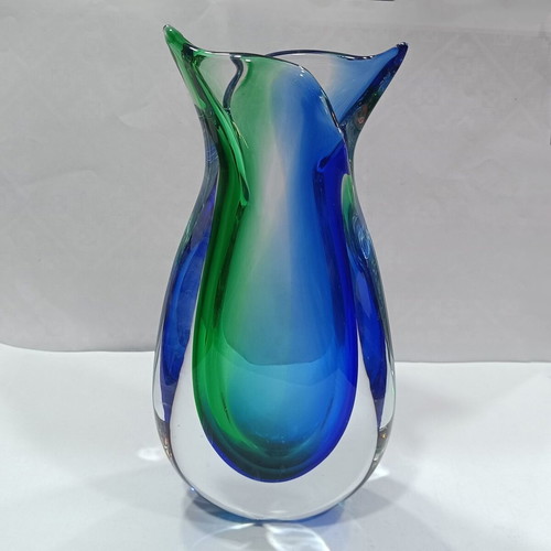 Collectible Murano Sommerso "Fish Tail" Vase like new, Mid-Century Modern