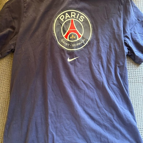 Paris Saint Germain shirt like new, minimally worn