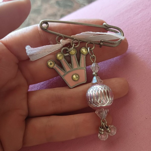 Girl's Amulet New