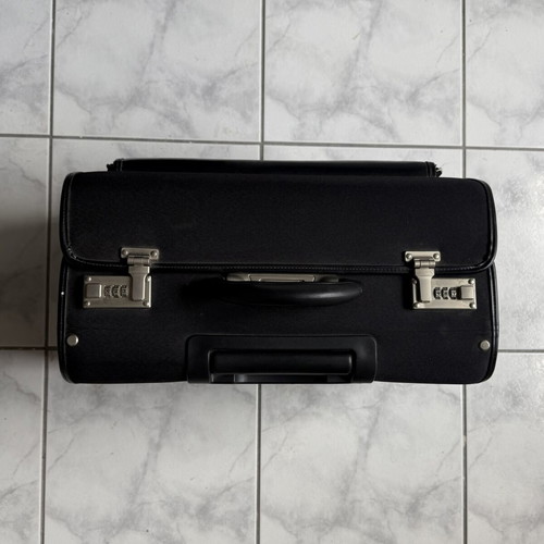 Gabol black professional trolley bag like new