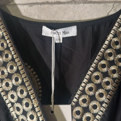 Sweet Miss embroidered black dress new with gold details, size L