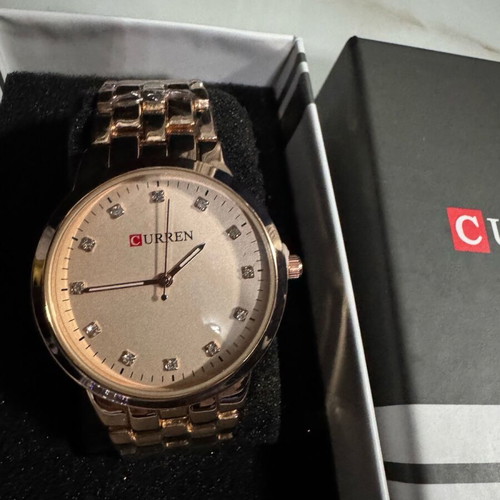 Curren women's watch new gold color