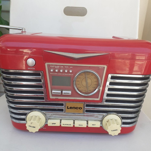 Lenco vintage radio cassette player used, portable with CD