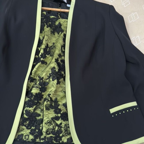 Jacket with blouse set like new, two pieces, black and green