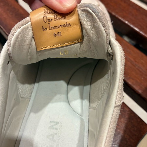 Hogan memory foam sneakers like new, beige, size 40