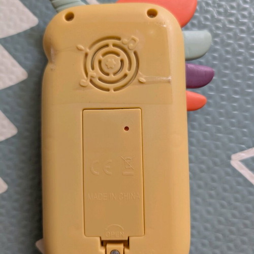 Musical baby phone like new