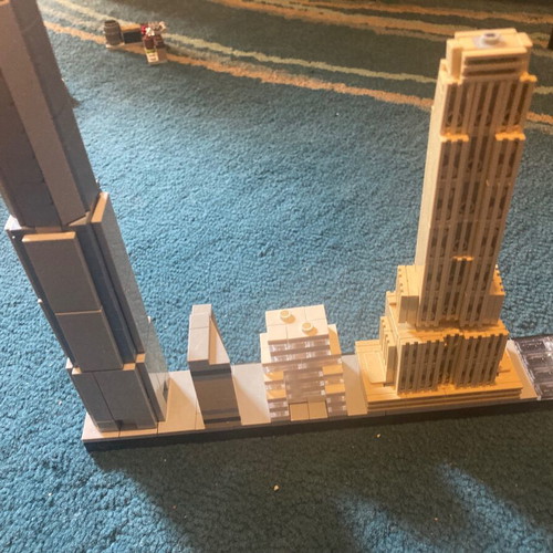 Lego New York like new with missing pieces