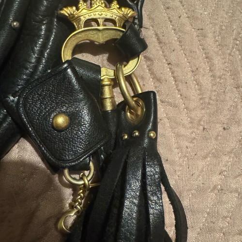 Juicy Couture bag cross body like new, black leather with charms
