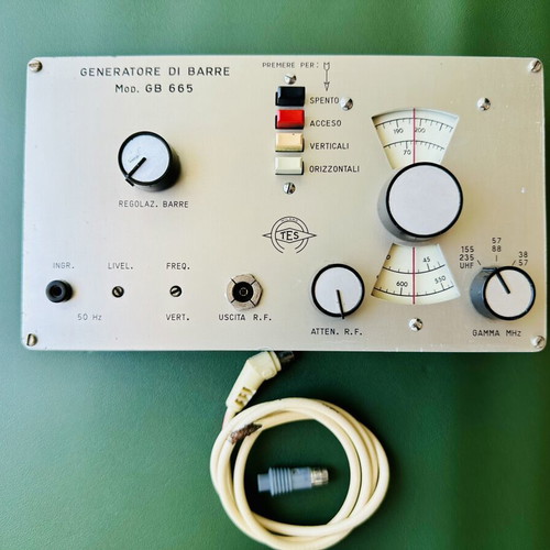 Vintage Portable Bar Generator for CRT TVs used, 1970s Italian