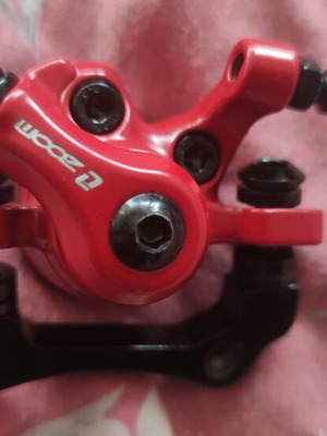 Brake Caliper Zoom new, right with pads for electric scooters