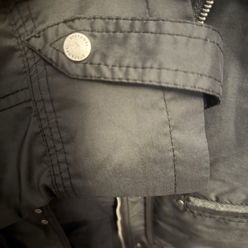 Πανωφόρι Stefanel μεταχειρισμένο μαύρο size 44 στενή γραμμή
