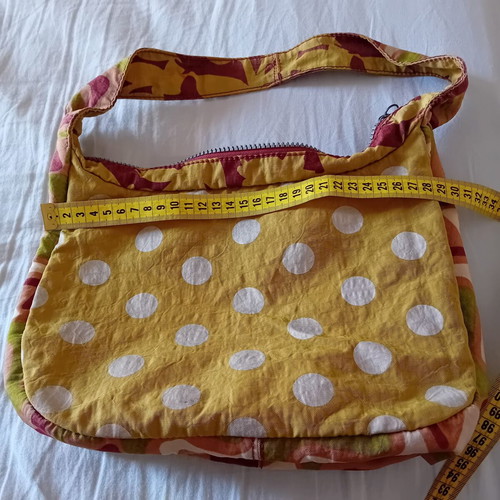 Kipling Vintage Hobo Bag like new, polychrome shoulder style