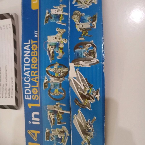 Solar Robot 14 in 1 educational kit like new, missing box