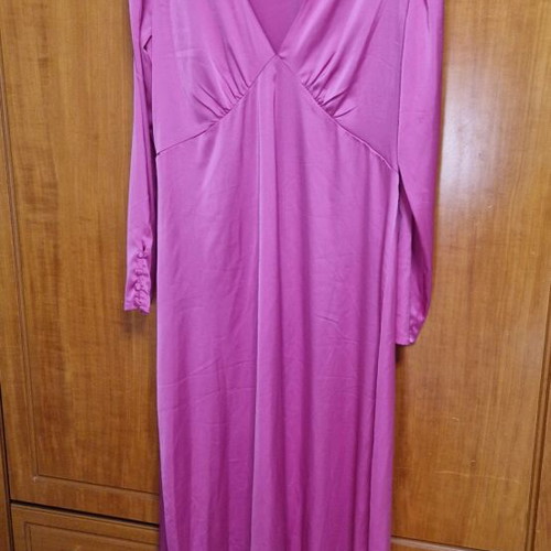 Zara dress fuchsia like new, size L