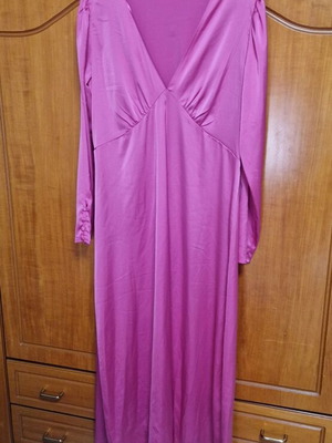Zara dress fuchsia like new, size L