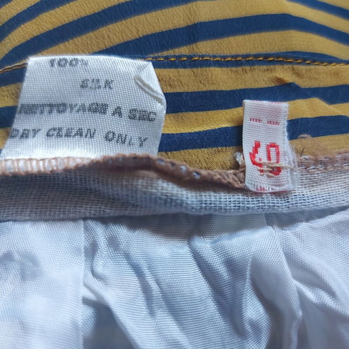 Silk skirt like new, blue and gold, size L