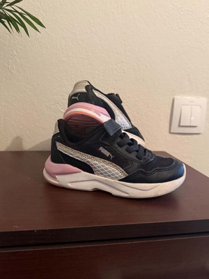Puma athletic shoes for girls, black and pink, size 29