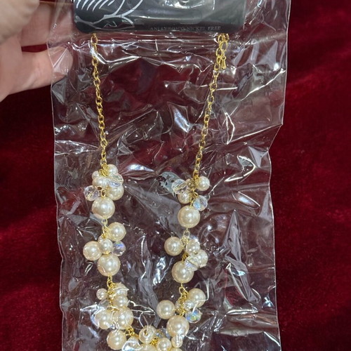 Faux bijoux necklace new white pearl