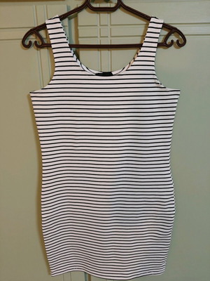 DeFacto women's striped dress XL like new, black and white with wide straps